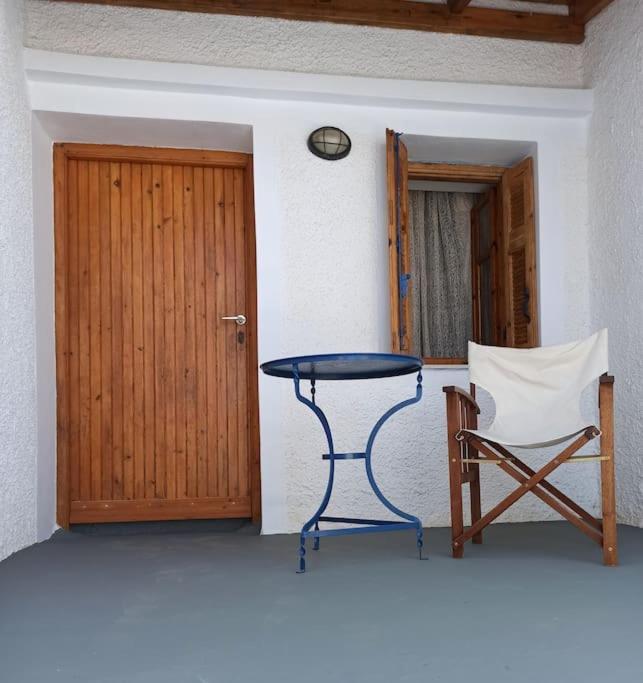 Στη Μεσσάδα... Sti Messada... Villa Ioulis Exterior photo